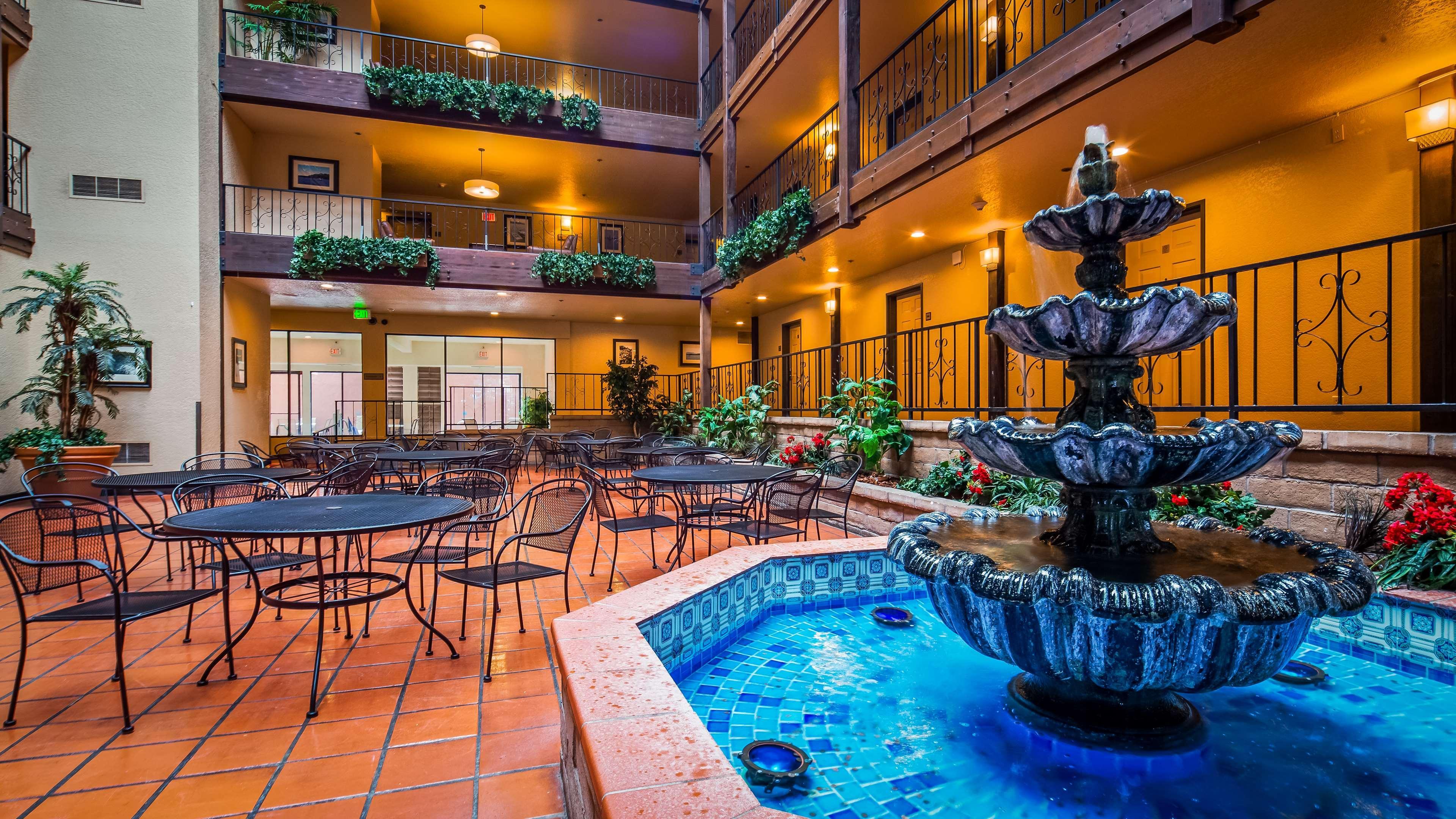 Best Western El Grande Inn Clearlake Buitenkant foto